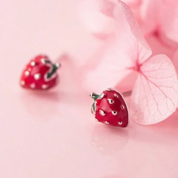Strawberry Earrings - Picture 1 of 14
